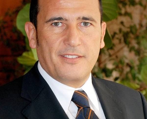 حسام الشاعر ، رئيس مجلس إدارة غرفة شركات ووكالات السفر والسياحة