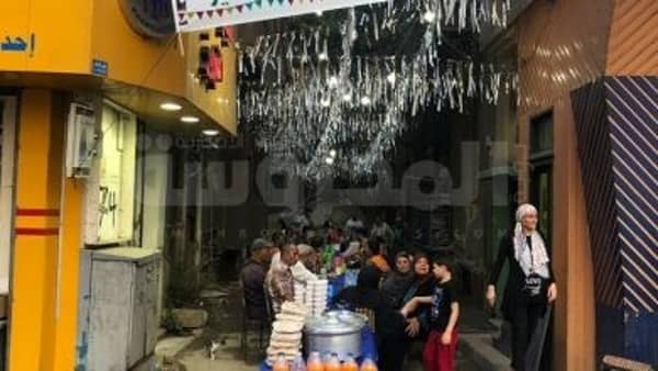 قبطي يقيم مائدة رحمن طوال رمضان بشبرا (5)