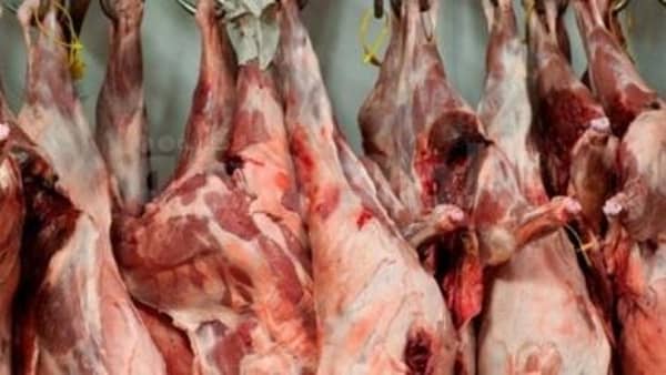 لحوم فاسدة مذبوحة خارج السلخانة
