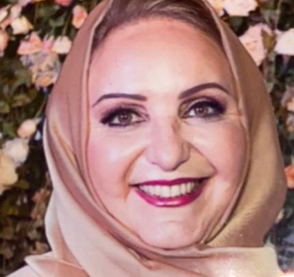 الدكتورة عادلة رجب رئيس مجلس إدارة شركة مصر للسياحة