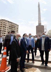 رئيس الوزراء يُتابع من الموقع الموقف النهائي لأعمال تطوير ميدان التحرير 