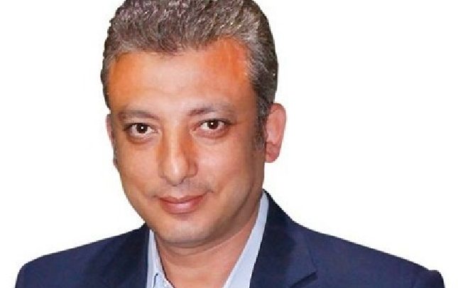 الكاتب الصحفى محمد ربيع