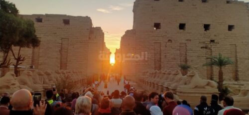 السياحة والآثار تقيم احتفالية بـ تعامد الشمس على المحور الرئيسي لمعبد الكرنك بالأقصر