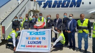 مطاري الأقصر والغردقة الدولى يستقبلا أولى رحلات شركة Tarom الرومانية  3