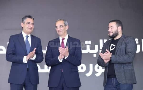 وزير الاتصالات يشهد فعاليات إطلاق البريد المصرى تطبيق ياللا 1