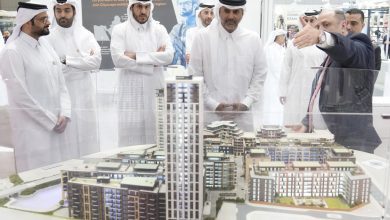 رئيس الوزراء يزور معرض سيتي سكيب قطر 2022