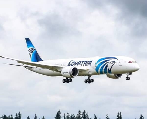 طائرة الأحلام مصر للطيران Egyptair`s Last Boeing 787 9 Dreamliner Su Gew (3)