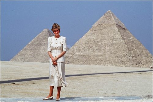 12 Princess Diana, Egypt, 1992