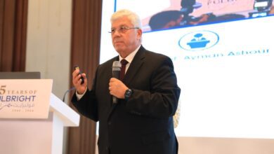 الدكتور أيمن عاشور وزير التعليم العالى والبحث العلمى