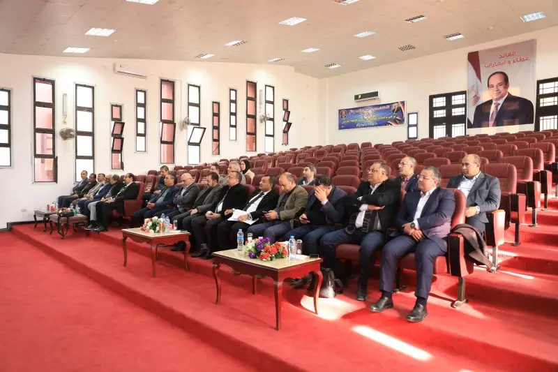 وزير التعليم العالي يرأس اجتماع المجلس الأعلى للمستشفيات الجامعية بالعريش