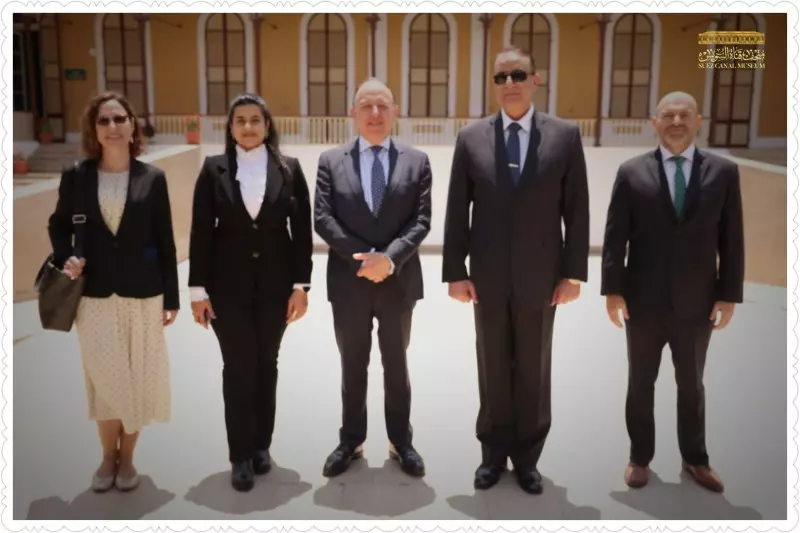 السفير الأرجنتيني بالقاهرة يزور متحف قناة السويس ويشيد بمقتنياته وتاريخه العريق