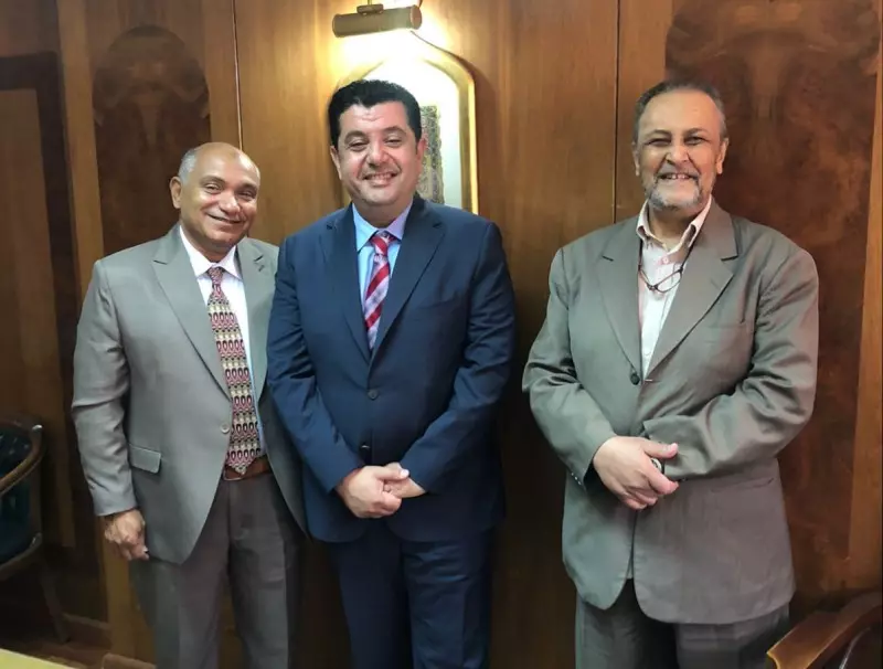 ياسر التاجورى ، رئيس الغرفة يتوسط أحمد الناظر، المدير التنفيذى للغرفة على يساره ، وعبد المنعم مسعد ، المدير الجديد لإدارة حل مشاكل الأعضاء والمستثمرين