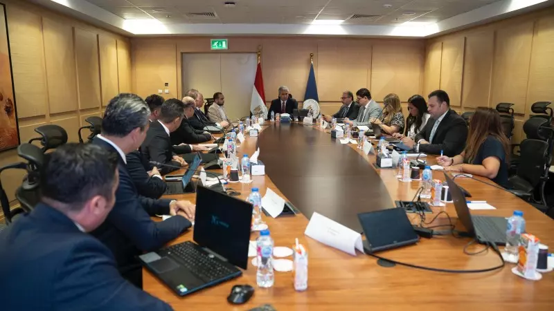 وزير السياحة والآثار يبحث مع مجموعة "NG Hotels" التركية فرص الاستثمار الفندقي في مصر
