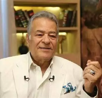 الفنان الدكتور أحمد نوار