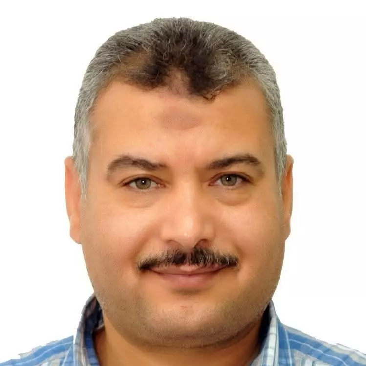 الكاتب الصحفى أيمن الشندويلى