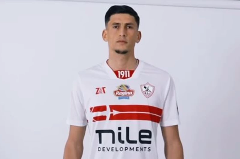 اللاعب المغربي صلاح الدين مصدق بزى نادى الزمالك